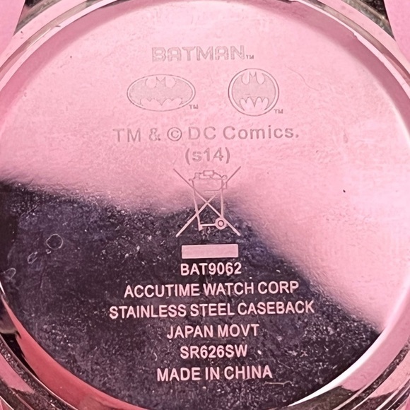 DC Comics Batman Utility Belt Watch - BAT9062 (EUC) - Picture 6 of 6